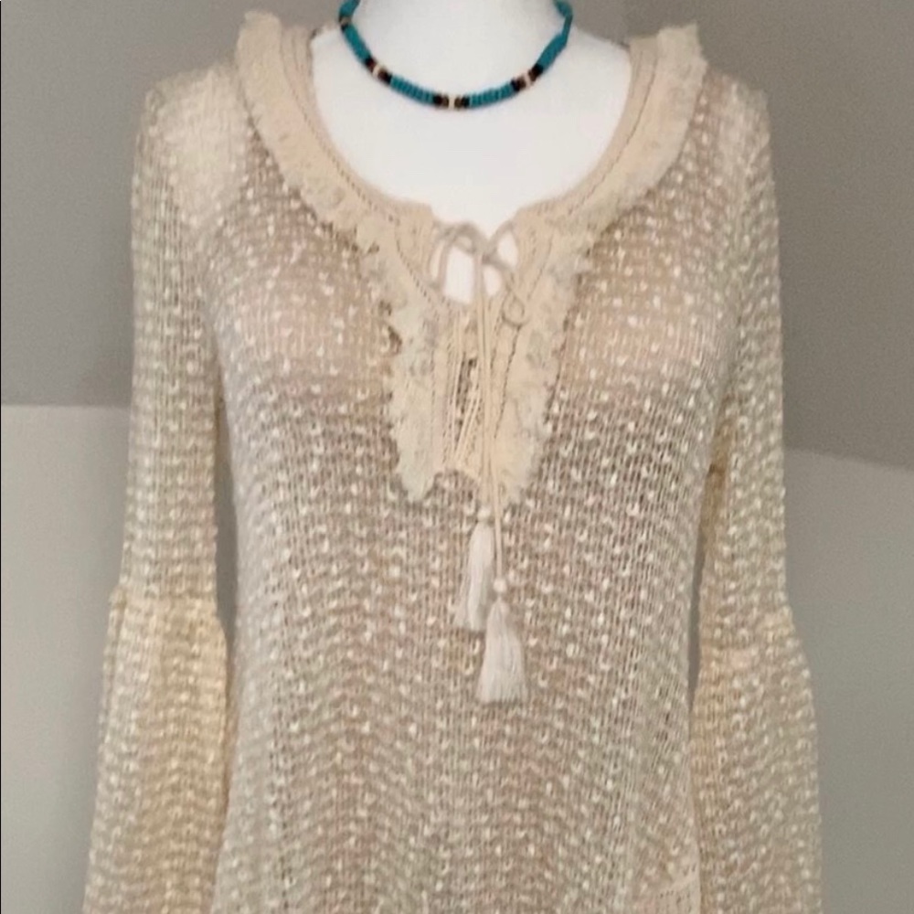 Gorgeous !! Ryu sheer tunic - Picture 3 of 4